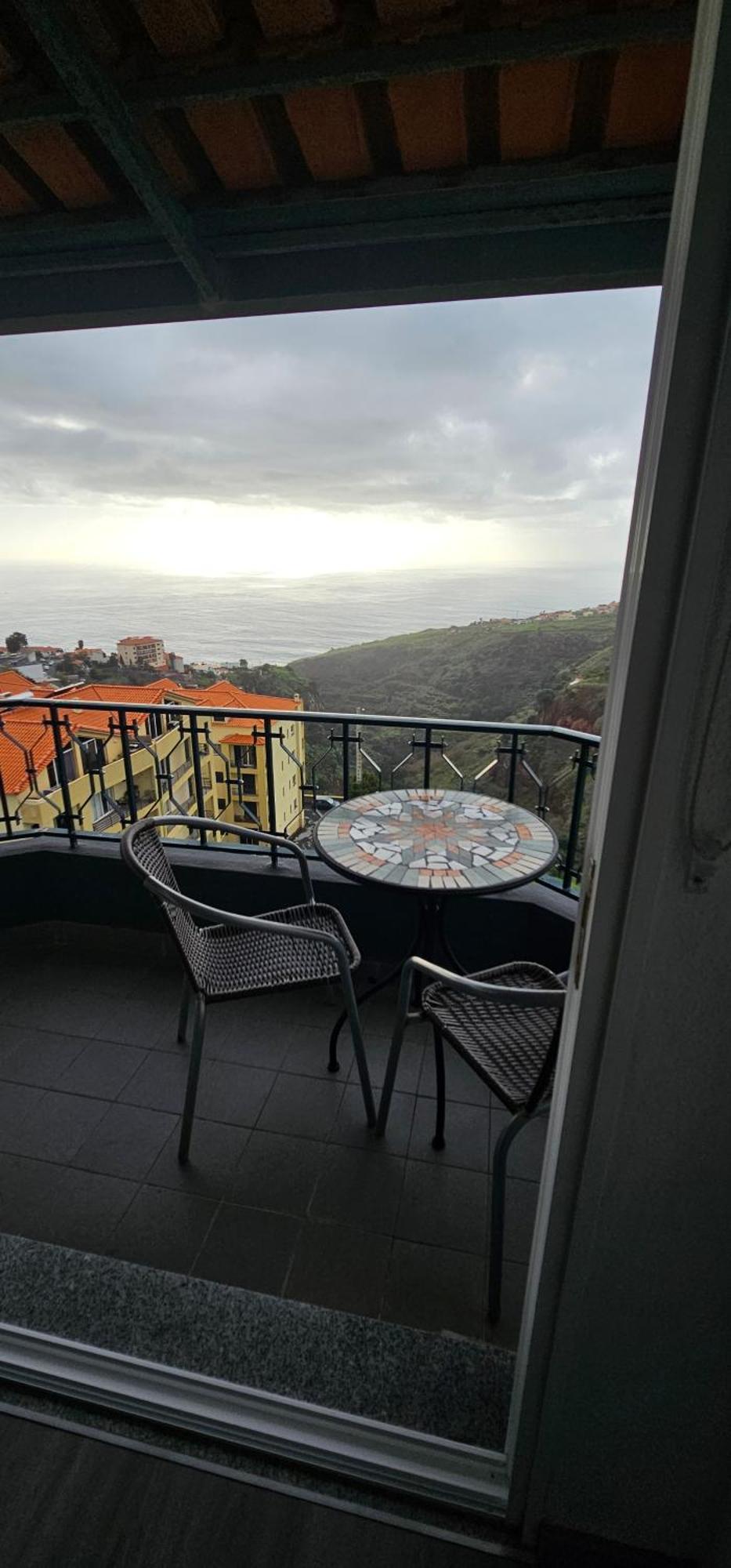 Sunset Star With Sea View Apartment Calheta  Exterior photo