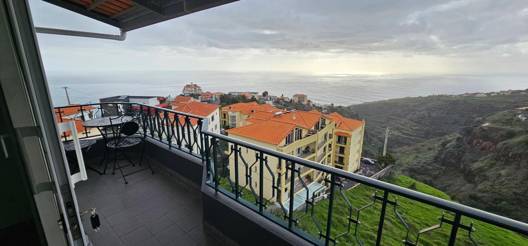 Sunset Star With Sea View Apartment Calheta  Exterior photo
