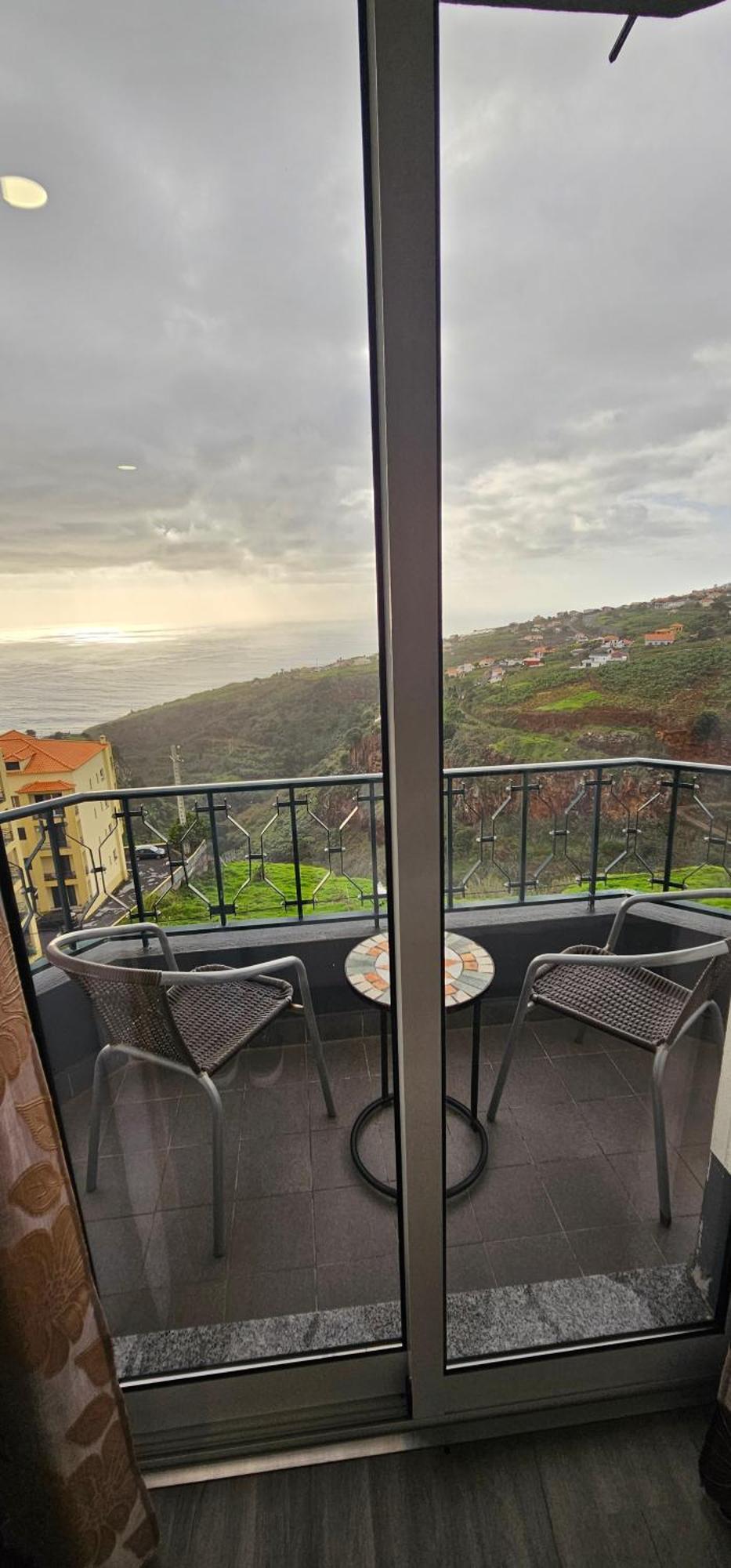 Sunset Star With Sea View Apartment Calheta  Exterior photo